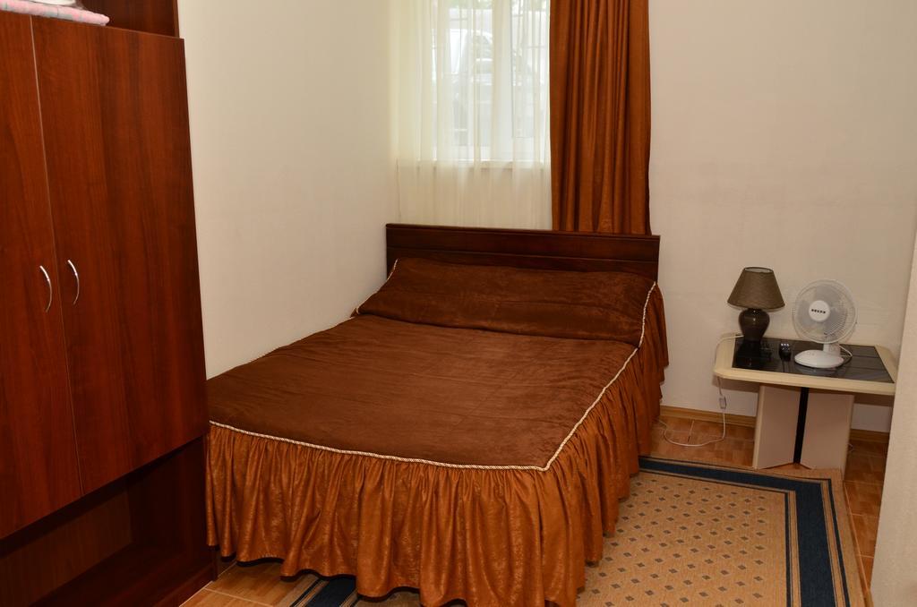 אירפין Hotel Acorn מראה חיצוני תמונה